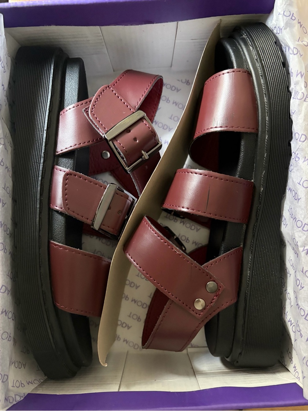 Top Moda Buckle Sandals in Burgundy Wine Women's US Size 7